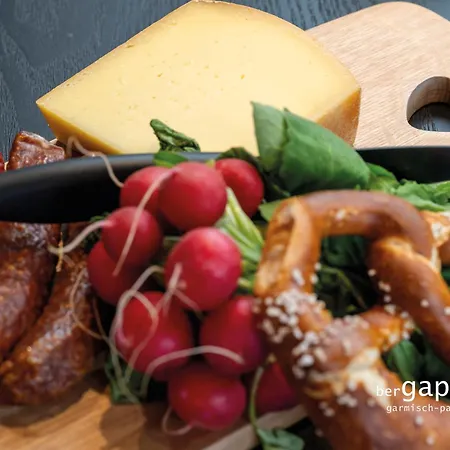 Apartament Bergalpine *