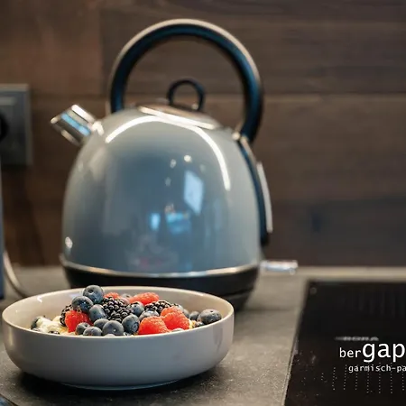 Bergalpine Apartament *